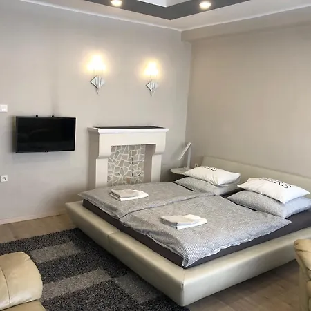 Apartment Central *