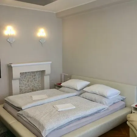 Apartment Central